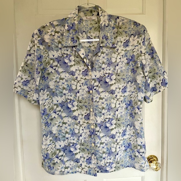TanJay Tops - TanJay lavender Blue and White Floral Button Down Shirt